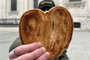 London Dessert Treasure Hunt Trail for Two with Gourmaze picture