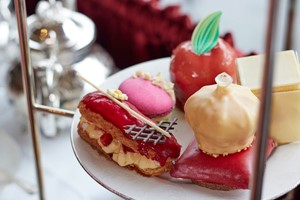 Exclusive Bottomless Champagne Afternoon Tea for Two at The Rubens at the Palace Image 3