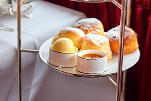 Exclusive Bottomless Champagne Afternoon Tea for Two at The Rubens at the Palace Image 2