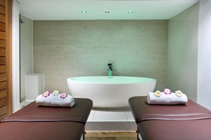 Spa Day with 40-Minute Treatment for One at Rena Spa at Leonardo Royal London St Paul’s Image 2