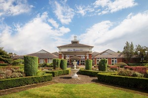 Luxury One Night Stay with Dinner for Two picture