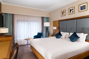 Wicked Theatre Tickets for Two with Overnight Weekend Stay at Hilton London Victoria Image 2