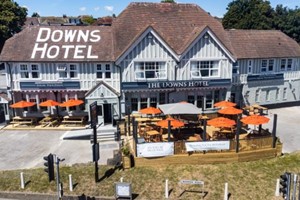 Overnight Summer Stay with Breakfast for Two at the Downs Hotel - Image 3