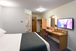 Two Night Stay with Breakfast for Two at Waterside, Warrington picture