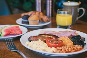 Weekday Two Night Stay for Two with Breakfast, Dinner and Wine at Marriot Victoria & Albert Hotel picture