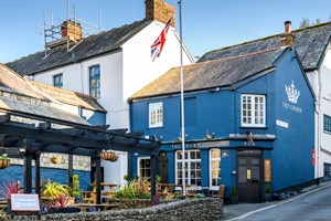 One Night Coastal Stay with Breakfast and Welcome Drink for Two at The Crown Lynton picture