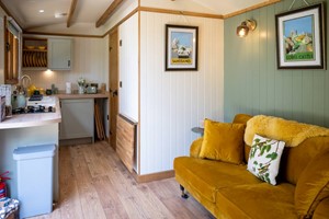 Four Night Glamping Break with Breakfast for Two in an En Suite Shepherd’s Hut at Back of Beyond picture