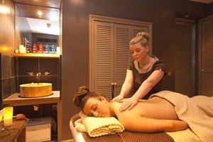 One Night Spa Break with 25 Minute Treatment and Dinner for Two at Bannatyne Hastings Image 5