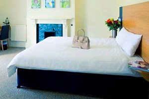 Two Night Break with Dinner for Two at The Corner House Hotel  Image 2