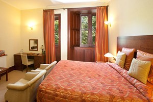 One Night Spa Escape with Dinner and Wine for Two at Appleby Manor Country House Image 3