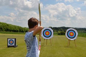 One Hour Archery Session for Two at Thurlaston Airgun and Archery Centre picture