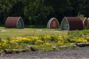 One Night Glamping at Stanley Villa Farm Camping Image 5