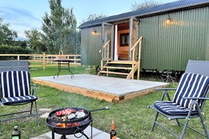 Two Night Stay in a Traditional Shepherd's Hut for Two with Brisley Hall Farm, Norfolk picture