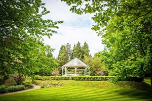 One Night Break with Dinner for Two at Rowhill Grange Image 4