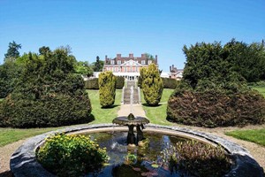 One Night Stay with Dinner and Fizz at Hunton Park Image 2