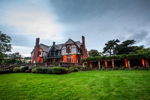 One Night Stay with Dinner for Two at Inglewood Manor Image 2