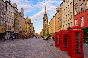 One Night Stay in Edinburgh Image 4