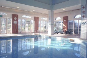 One Night Spa Break with Dinner at Holiday Inn Corby for Two Image 4