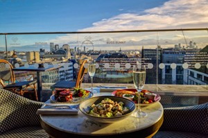 Saturday Bottomless Brunch for Two at LSQ Rooftop Image 3