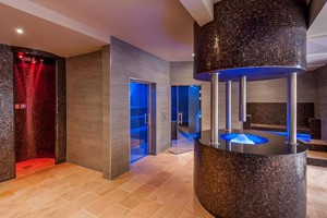 50-Minute Amber Dreams Spa Package for Two at Gomersal Park Hotel & Spa Image 4