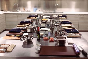 Sushi Masterclass for One at the Gordon Ramsay Academy Image 4