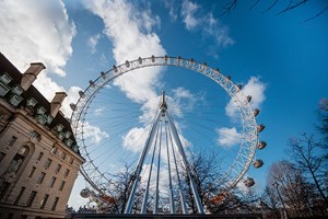 London Eye Tickets with Afternoon Tea on the Thames for Two Image 4