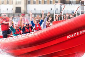 High Speed River Thames Ride and Afternoon Tea London Bus Tour for Two Image 2