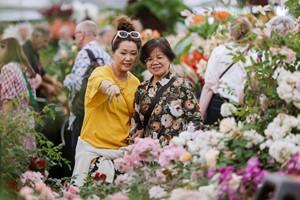 RHS Joint Membership with Unlimited Access to Five RHS Gardens Image 3