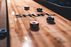 1-hour Shuffleboard Sports Game Experience for Five Image 3