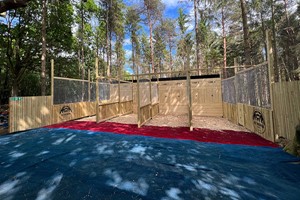 Axe Throwing Experience for Two Image 3