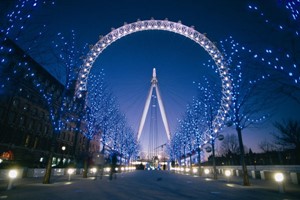 London Eye Tickets with Unlimited Asian Tapas and Sushi plus Bottomless Drinks at Inamo for Two Image 5