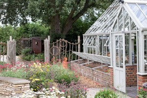 The Edible Garden Half Day Class at Belmond le Manoir for One  Image 3