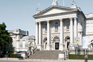 Tate Britain Discovery Tour for Two Adults and Two Children Image 5