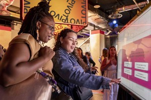 The FRIENDS™ Experience for Two: The One in London - Image 8