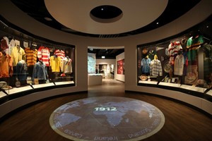 Allianz Stadium, Twickenham Tour and Entry to The World Rugby Museum for One Adult and One Child Image 5