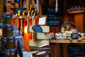 Borough Market and Beefeater Gin Distillery Tour for Three Adults Image 5