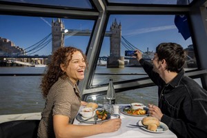 Two Course Lunch Cruise on the Thames for Two - Week Round picture