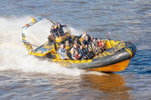 River Thames High Speed Boat Ride for One Adult and One Child picture