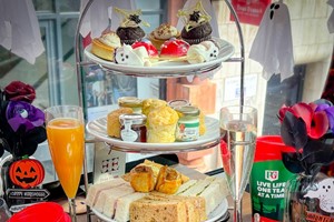 PG Tips Lower Deck Halloween Afternoon Tea London Sightseeing Tour for Two Adults picture