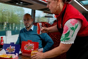 London Sightseeing Bus Tour with Traditional Fish and Chips for Two Adults by Evan Evans Tours picture