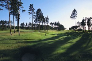 Round of Golf for Two at North Shore Golf Club Image 1