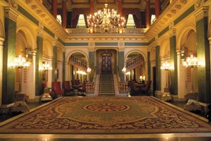 Visit to the Buckingham Palace State Rooms for Two PACKAGED Image 4