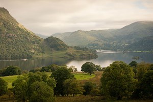 Glenridding Cruise and Bubbles for Two with Ullswater Steamers Image 3