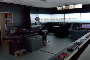 Ship Simulator Experience for a Family of Six Image 3