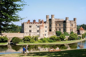 Full-Day Coach Tour to Leeds Castle, Canterbury, Dover and Greenwich for Two Image 5