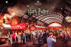 Buy Coach Tour from London to The Making of Harry Potter Studio Tour for Two