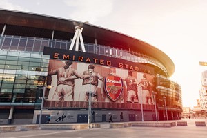 Arsenal Emirates Stadium Tour with Craft Beer Flight and Burger for Two at Brewhouse and Kitchen Image 4