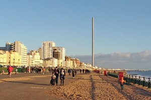 Brighton Running and Dancing Tour for Two Adults and Two Children Image 3