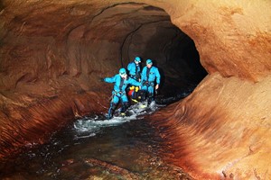 Beginner Horizontal Caving Day for One Image 1