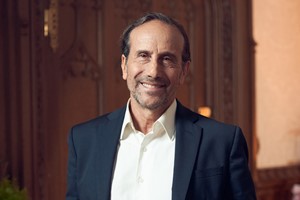 BBC Maestro Public Speaking and Communication Online Course with Richard Greene picture